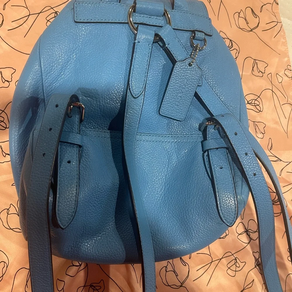 Coach mini backpack - Picture 3 of 5